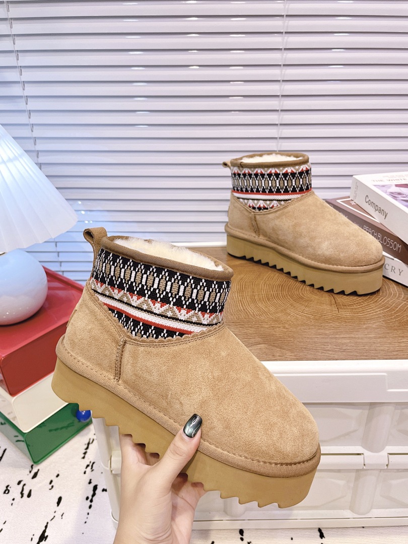 UGG Grantlee · LR01 — תמונה 8