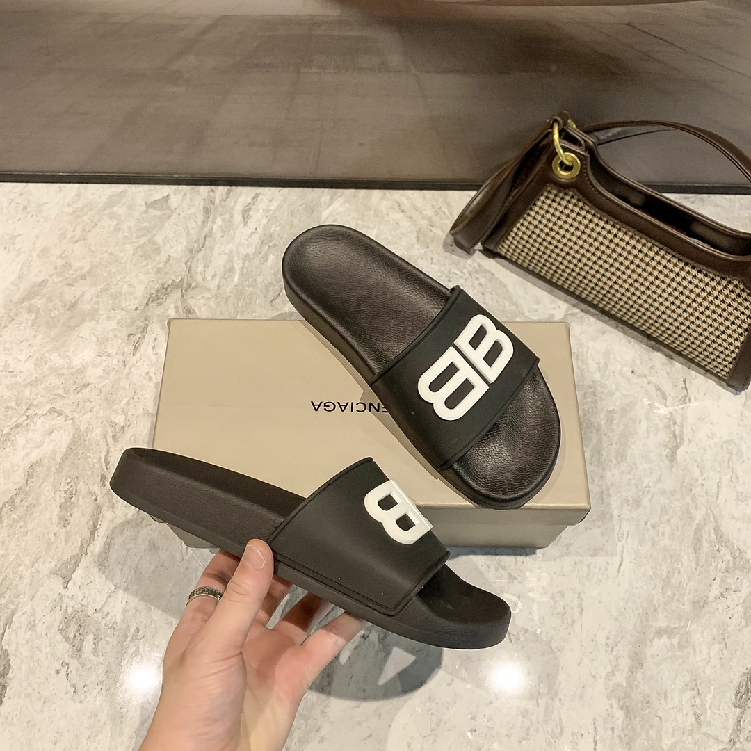 Balenciaga Pool Slide Sandal · B1TT — תמונה 5