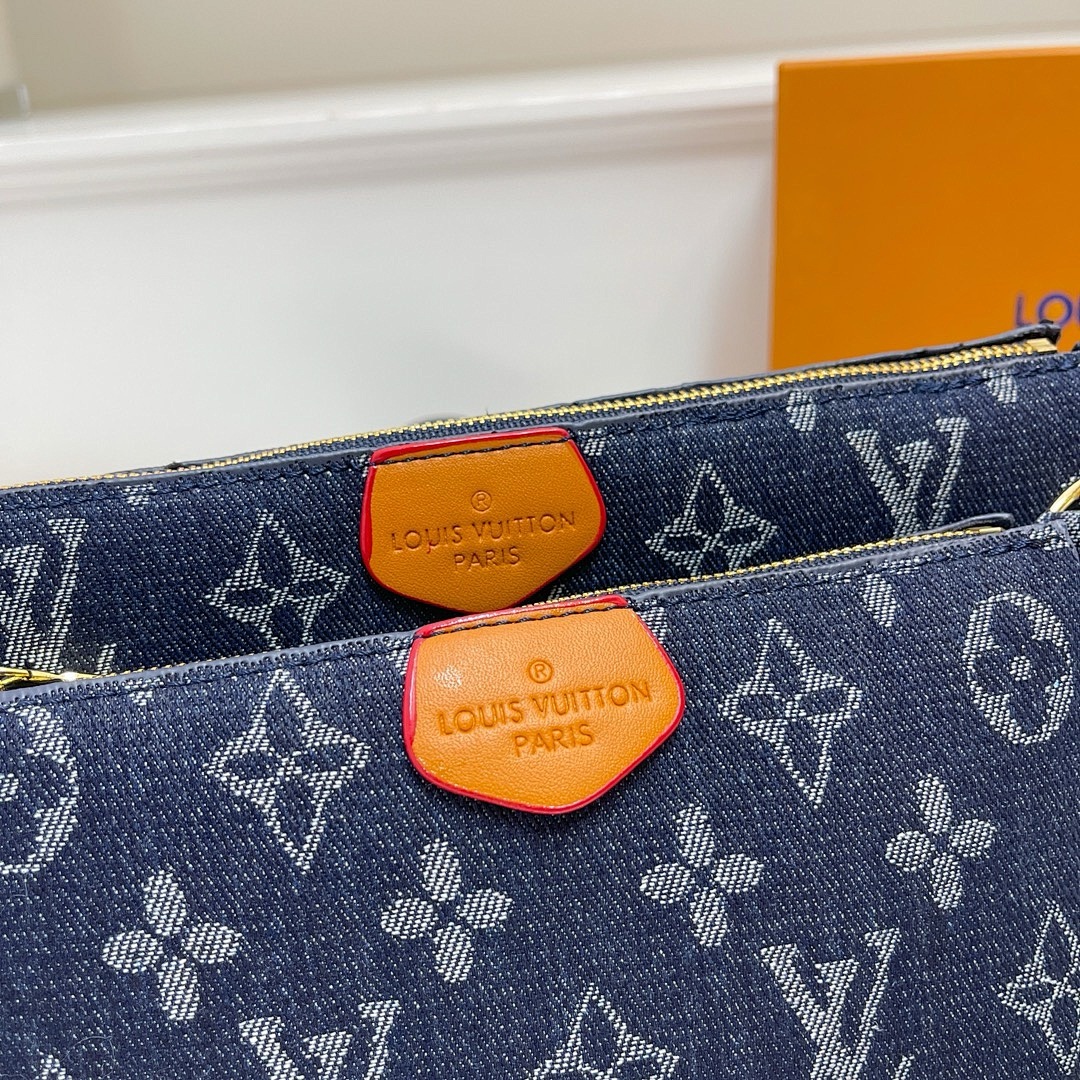 Louis Vuitton Multi Pochette Accessoires Monogram Denim · Y35V — תמונה 13