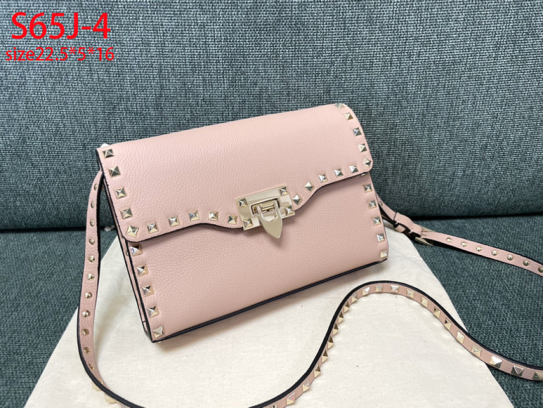 Valentino Rockstud · S65J — תמונה 20