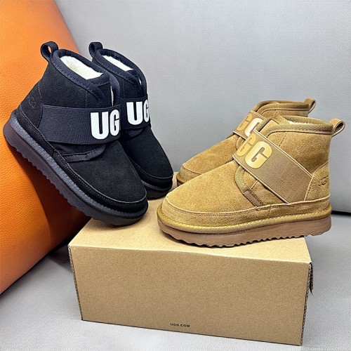 UGG Neumel II Graphic · Y68D