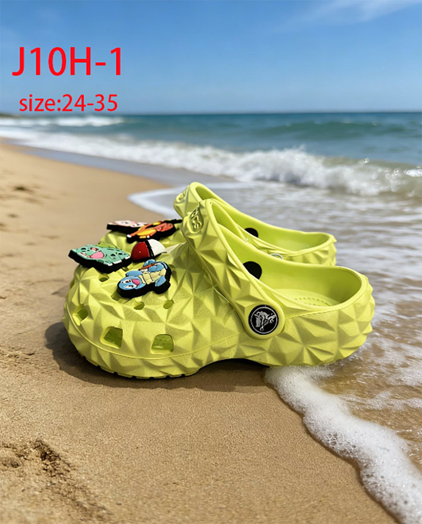 Crocs Classic Geometric Clog · J10H — תמונה 8