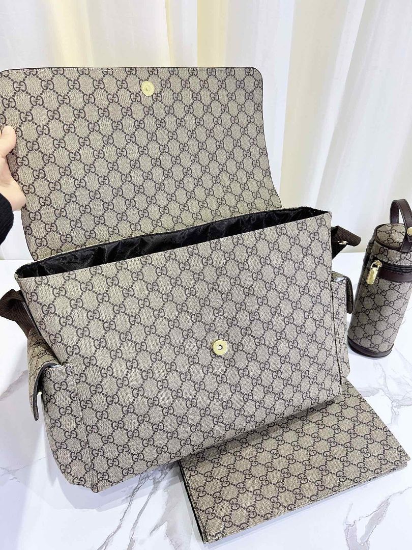 Gucci GG Supreme Diaper Bag · MAB — תמונה 9
