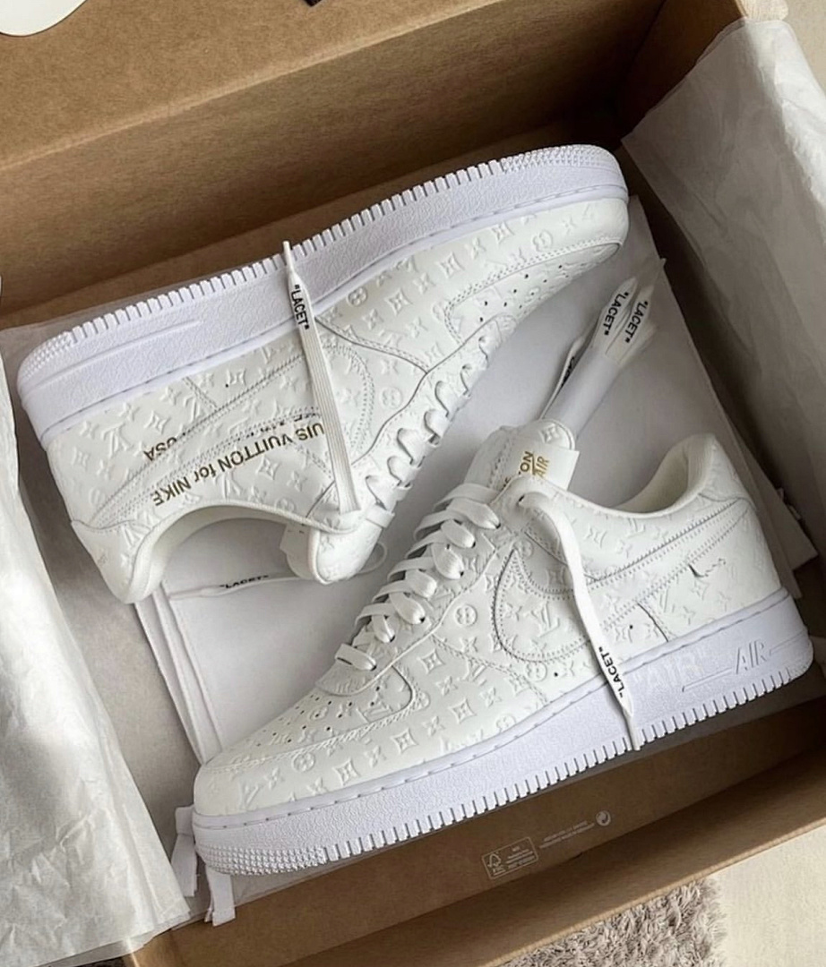 Louis Vuitton x Nike Air Force 1 Low · Y7N9