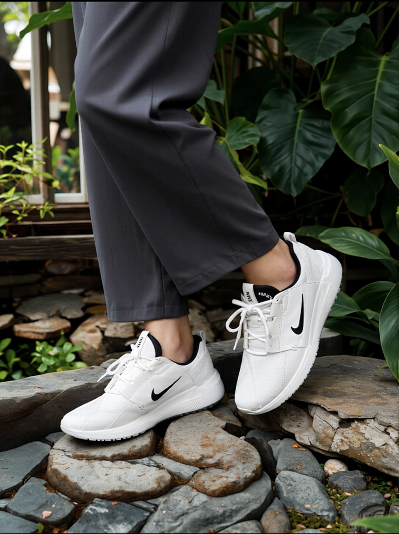 Nike E-Series AD · H688 — תמונה 2