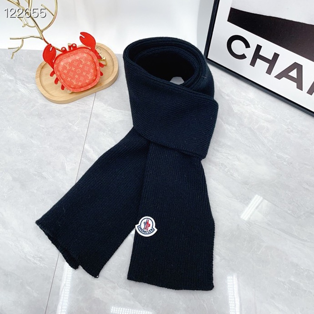Moncler White Wool Beanie · Y1J1 — תמונה 9
