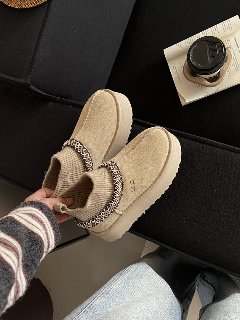 UGG Tazz Knit Platform · Y97G — תמונה 10