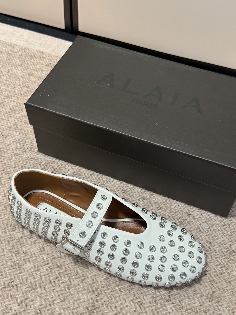ALAÏA Strass Ballet Flats · R73X — תמונה 8