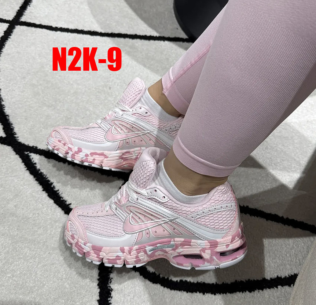 Nike Air Max Moto 2K · N2K — תמונה 15
