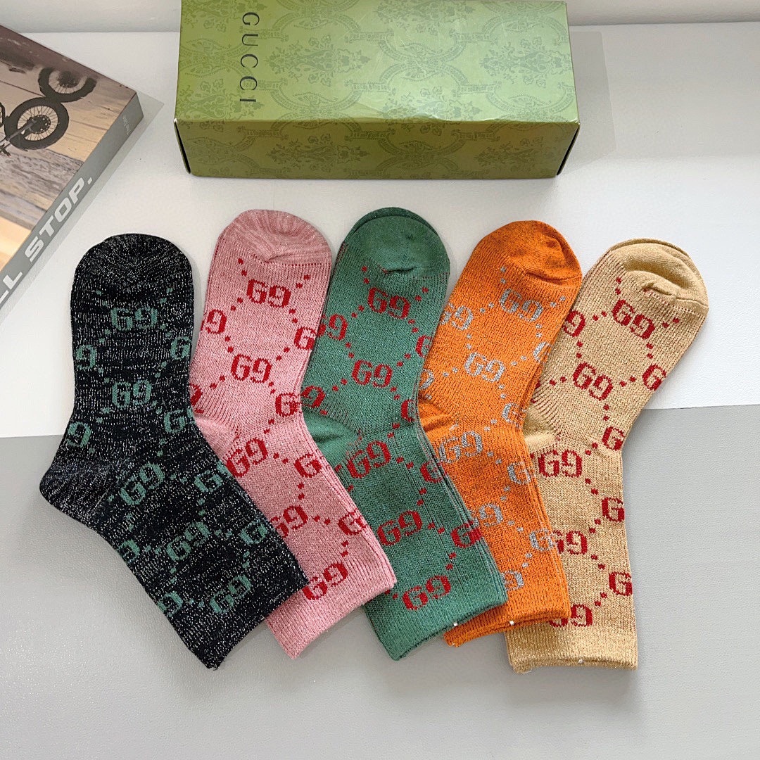 Alo Yoga Half-Crew Throwback Sock · Y37B — תמונה 5