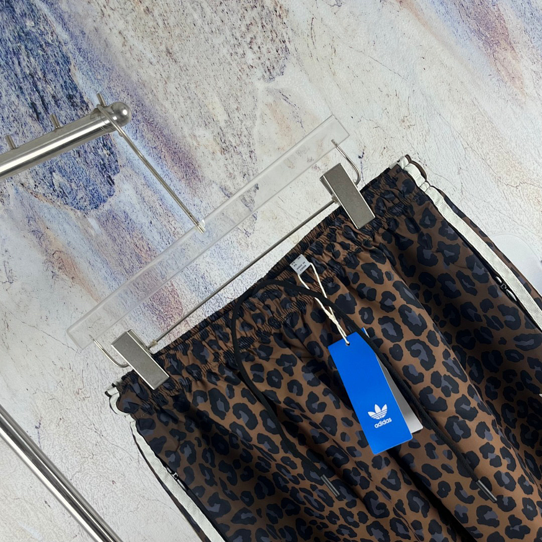 Adidas Firebird Wide Leg · KFX5 — תמונה 8