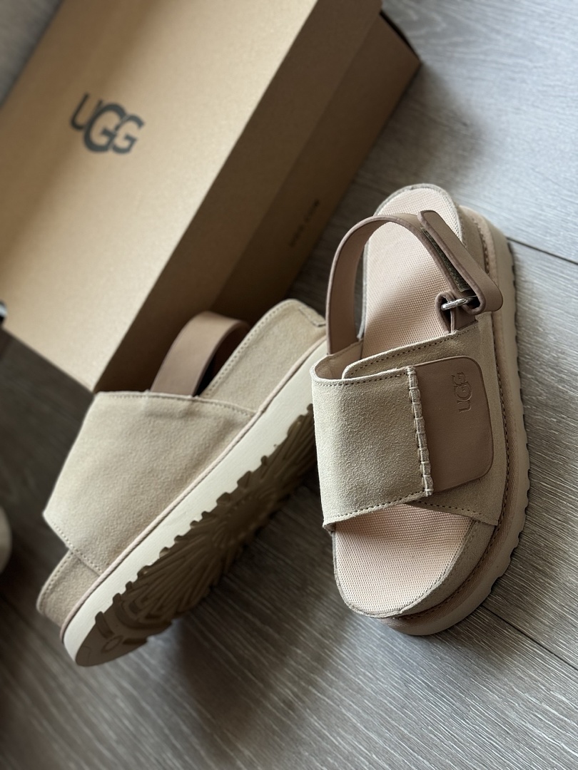 UGG Goldenstar Hi · 684V — תמונה 9