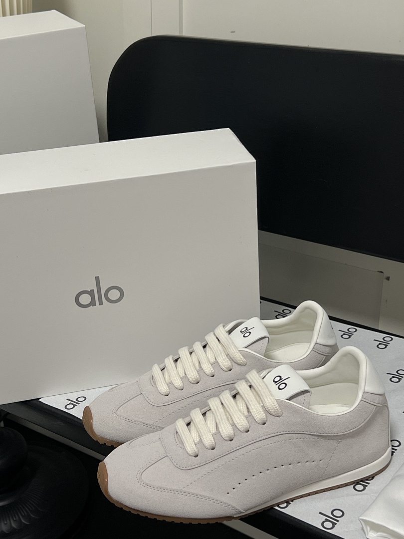 Alo Yoga Sunset Sneaker · H1R6 — תמונה 10