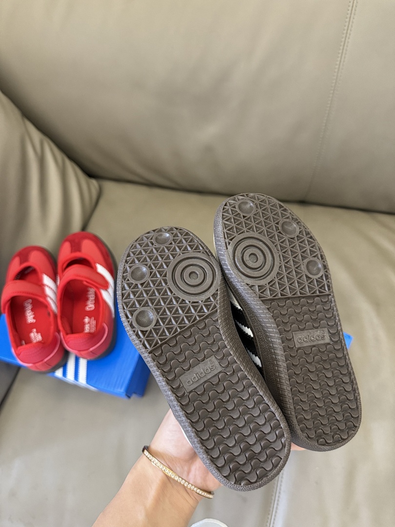 Adidas Samba Jane · M5V — תמונה 4