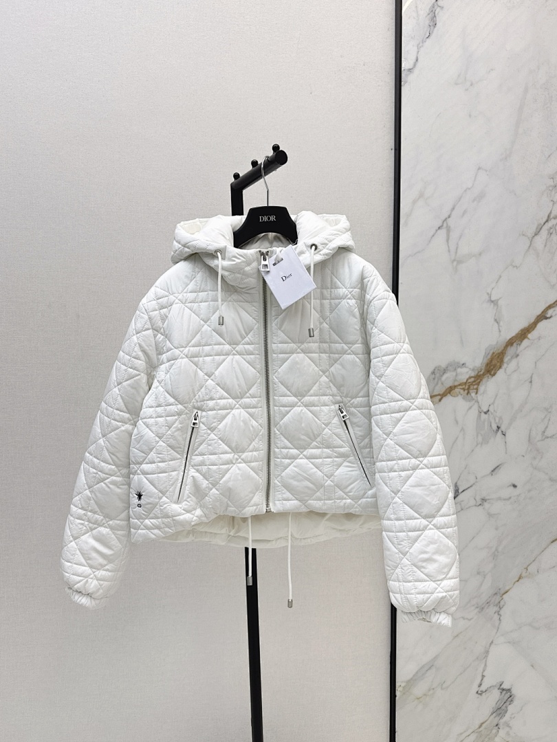 DiorAlps Macrocannage Cropped Puffer Jacket · M11R — תמונה 7