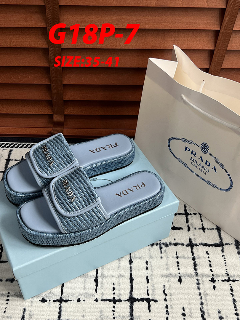 Prada Triangle Logo Slide Sandal · G18P — תמונה 15