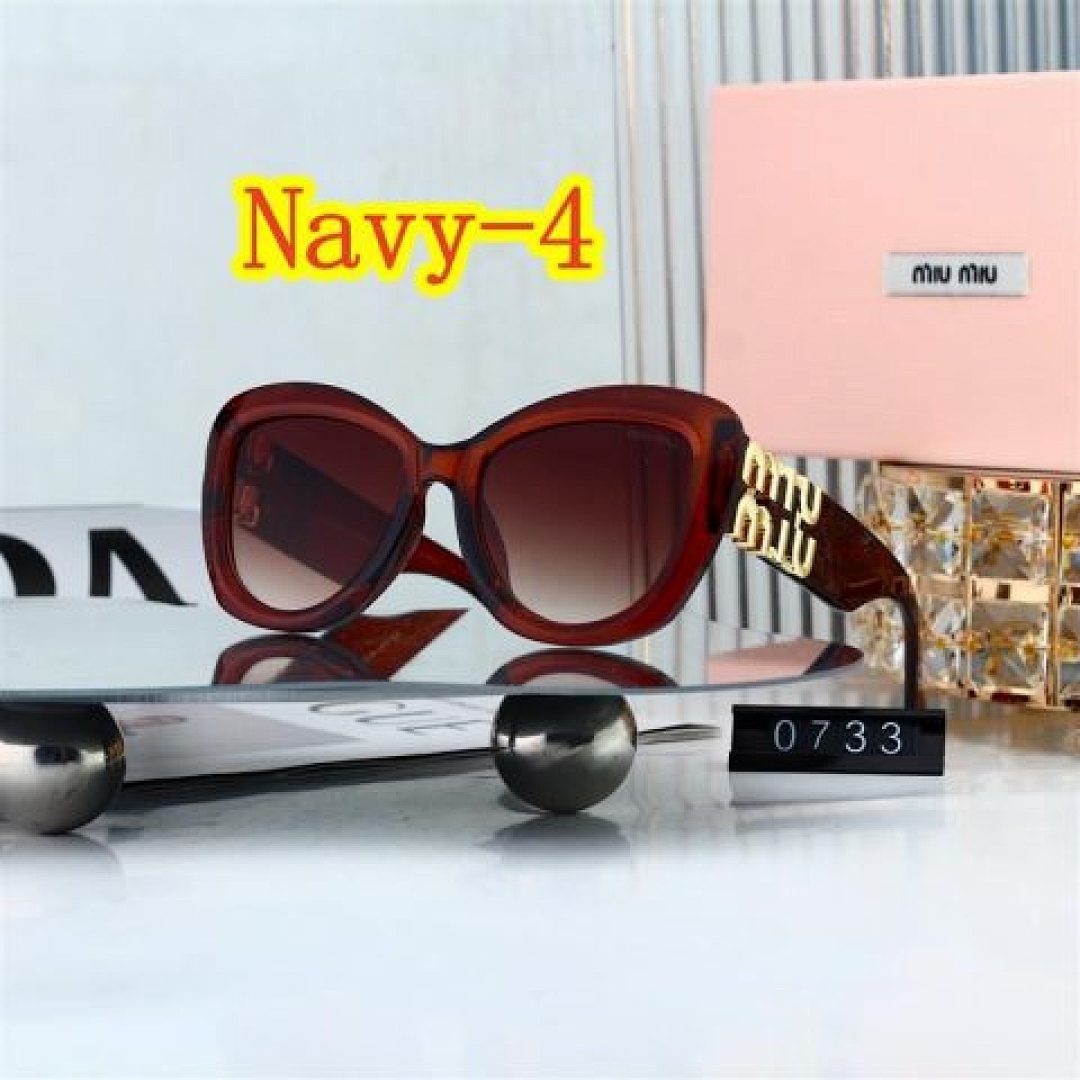 Navy MIUMIU sunglasses 36$ — תמונה 5