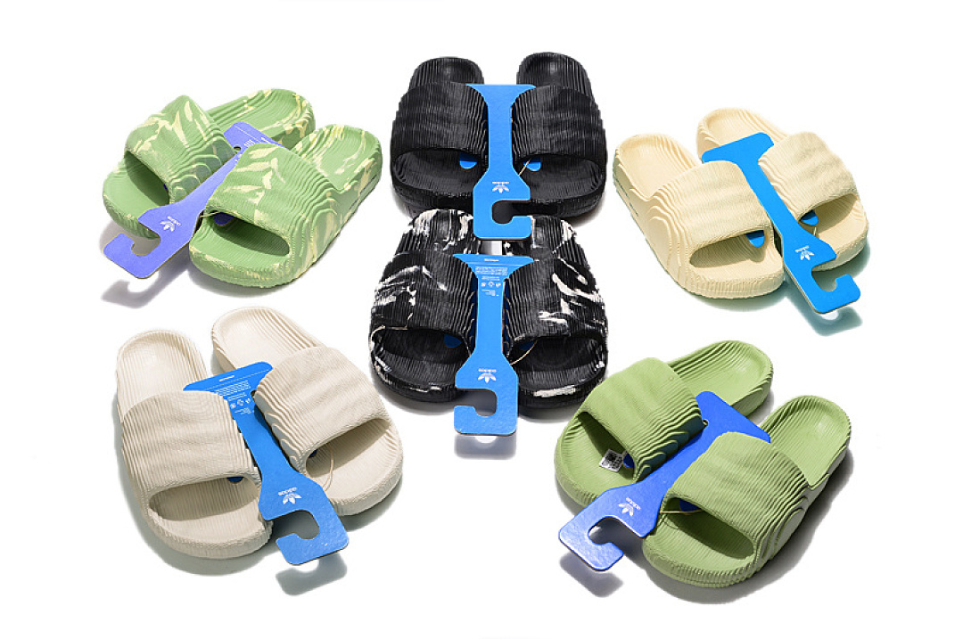 Adidas Adilette 22 · AS18