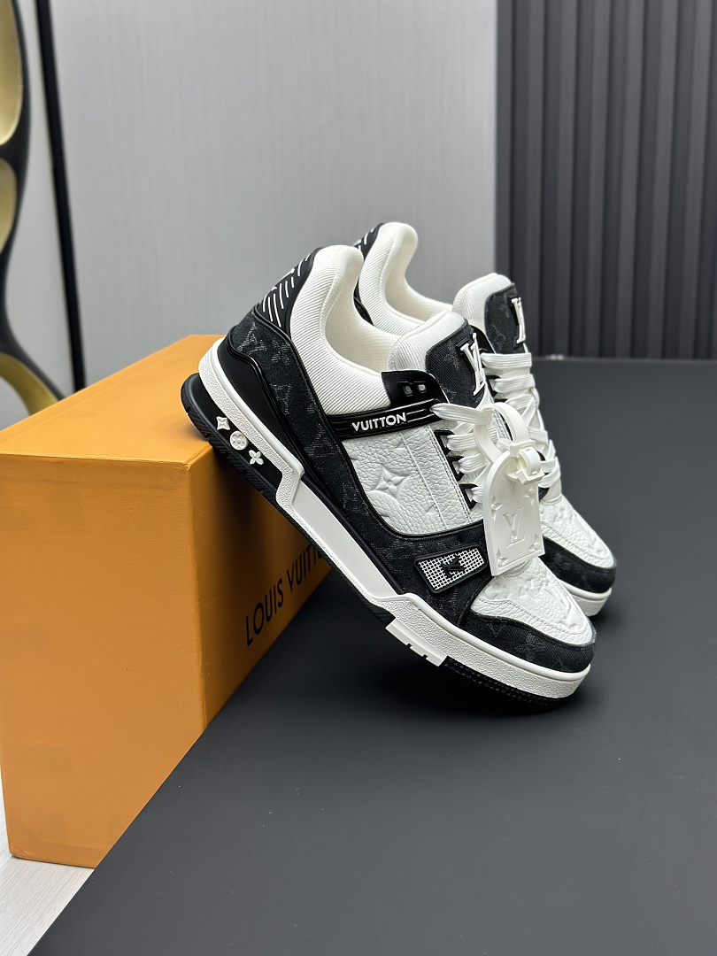 Louis Vuitton LV Trainer · L26K — תמונה 8