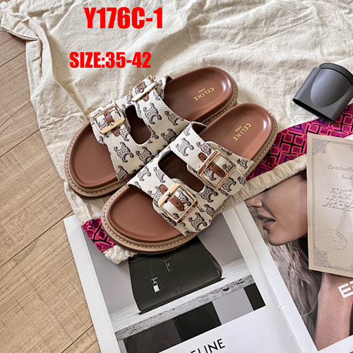 CELINE Triomphe Slide · Y176C