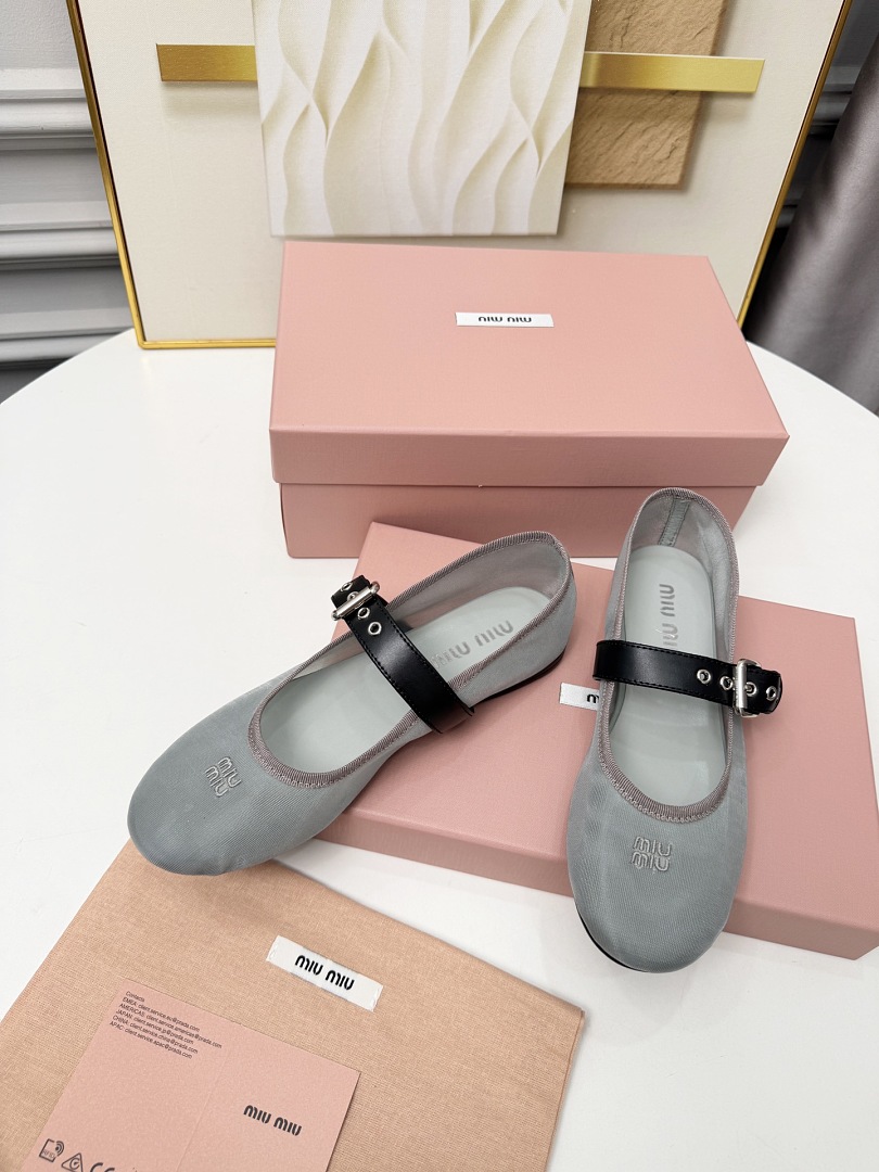 Miu Miu Mesh Buckle Mary-Jane Ballerina · Y96K — תמונה 14