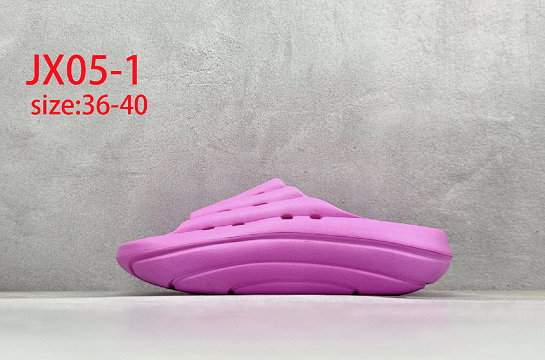 UGG Foamo Slide · JX05 — תמונה 11