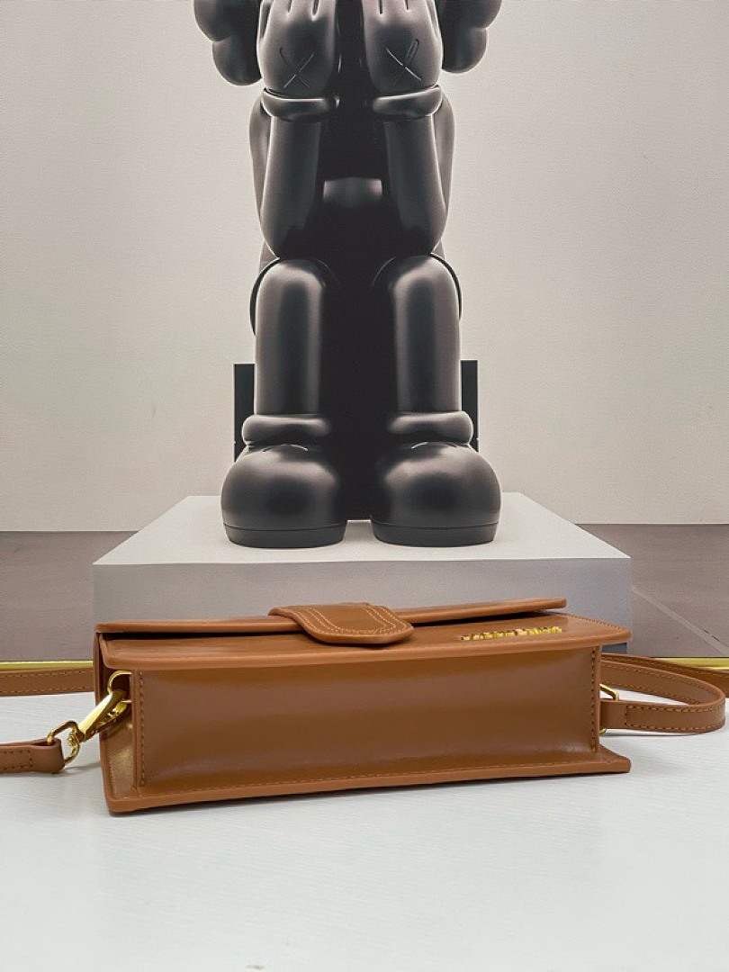 Jacquemus Le Bambino · J8C3 — תמונה 14