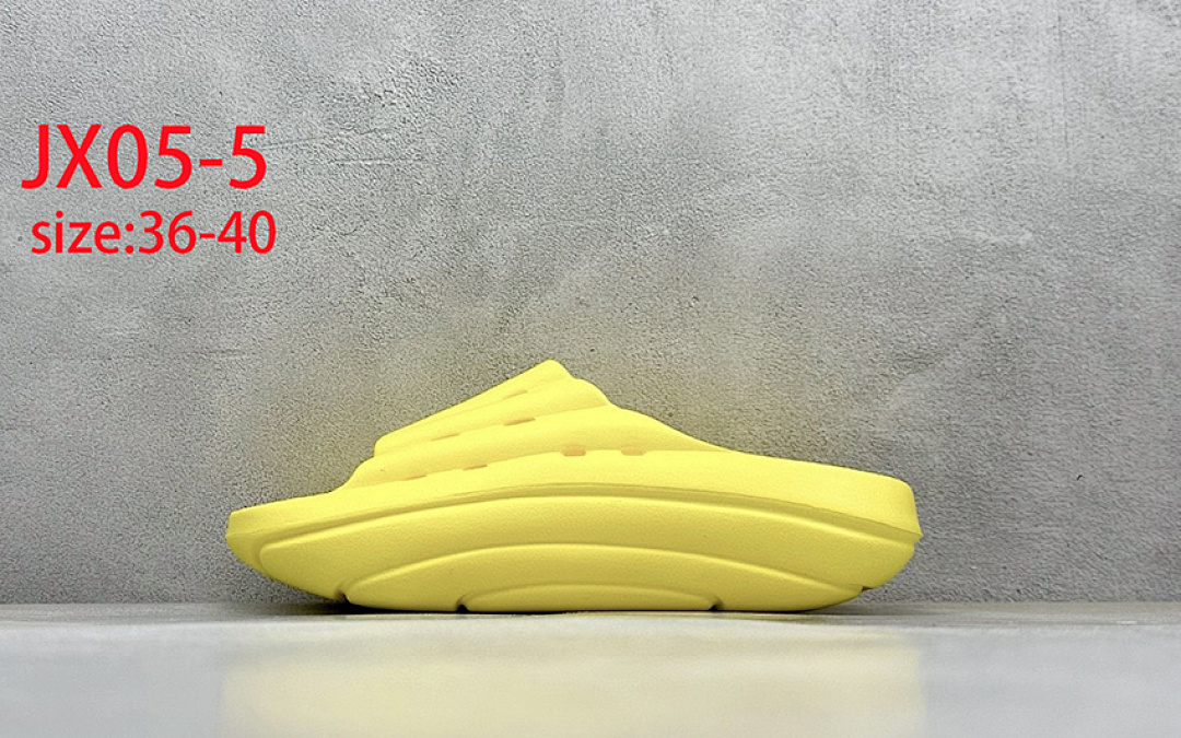 UGG Foamo Slide · JX05 — תמונה 7