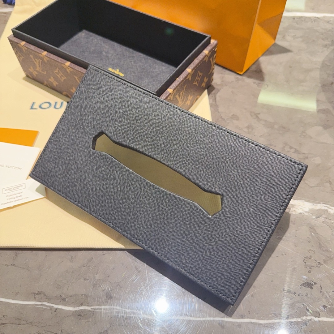 Louis Vuitton Madeleine Tissue Box · JFD2 — תמונה 18