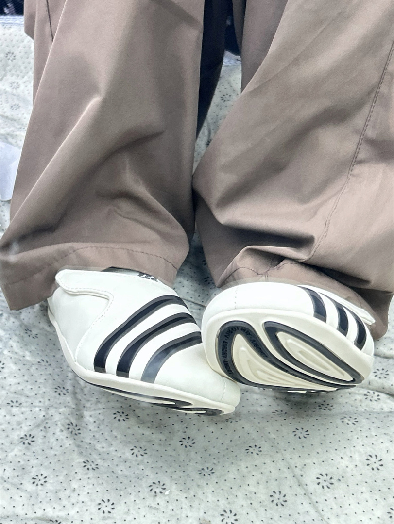 adidas Vario Flat Earther · DRY5 — תמונה 6
