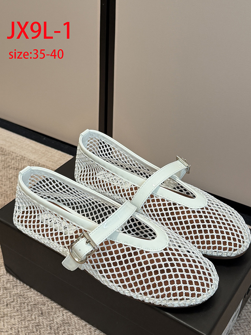 ALAÏA Fishnet Ballerina Flat · JX9L — תמונה 17
