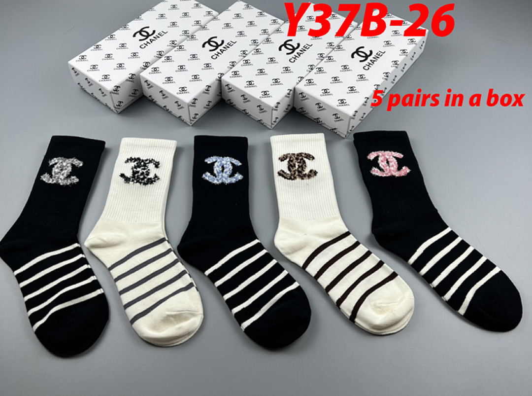 Alo Yoga Half-Crew Throwback Sock · Y37B — תמונה 9