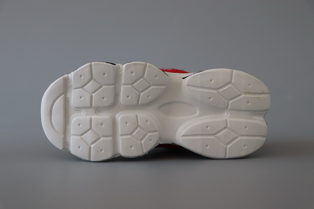 New Balance 9060 Fire Sign · Y1A6 — תמונה 35
