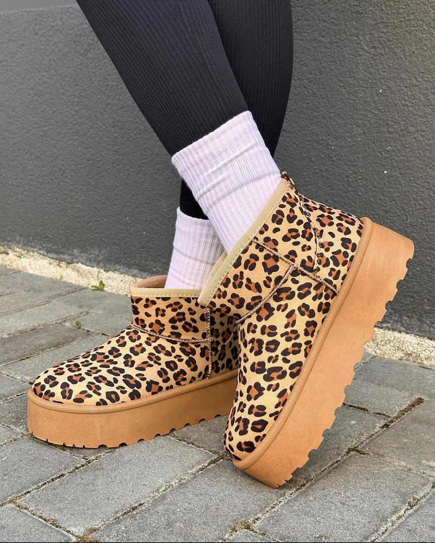 UGG Classic Ultra Mini Platform · M9D1 — תמונה 7