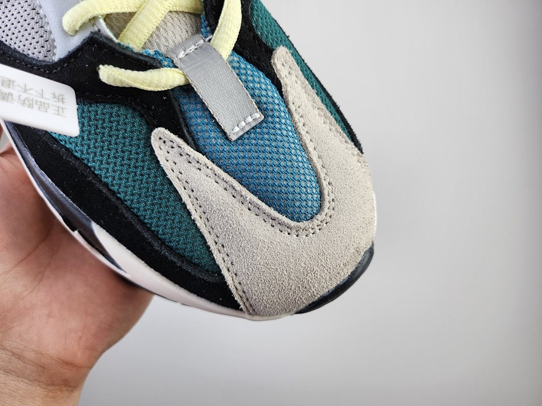 Adidas Yeezy Boost 700 Wave Runner · J3A1 — תמונה 7