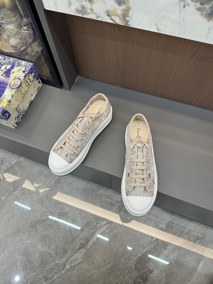 Walk'n'Dior Sneaker · T85U — תמונה 5