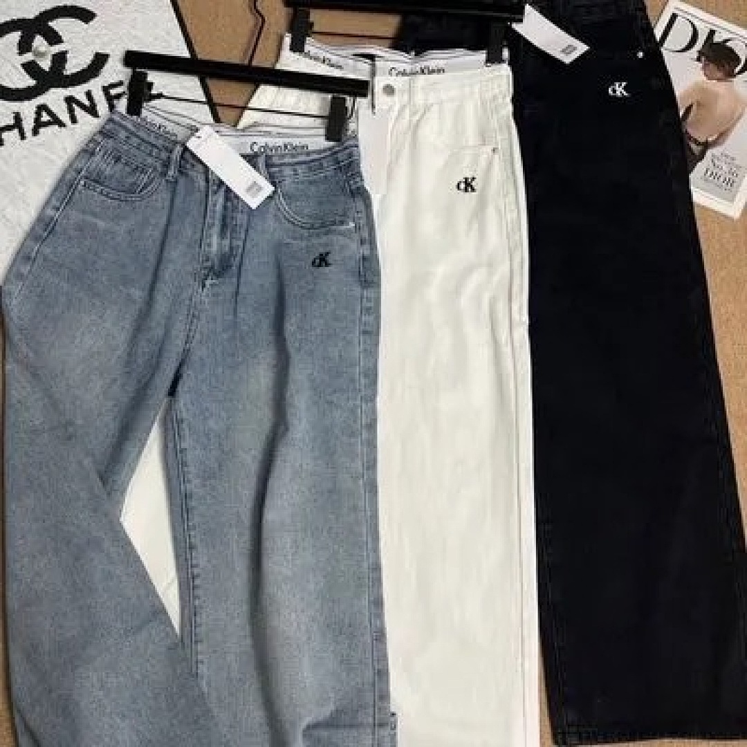 Calvin Klein — מכנסי ג'ינס · F5JL