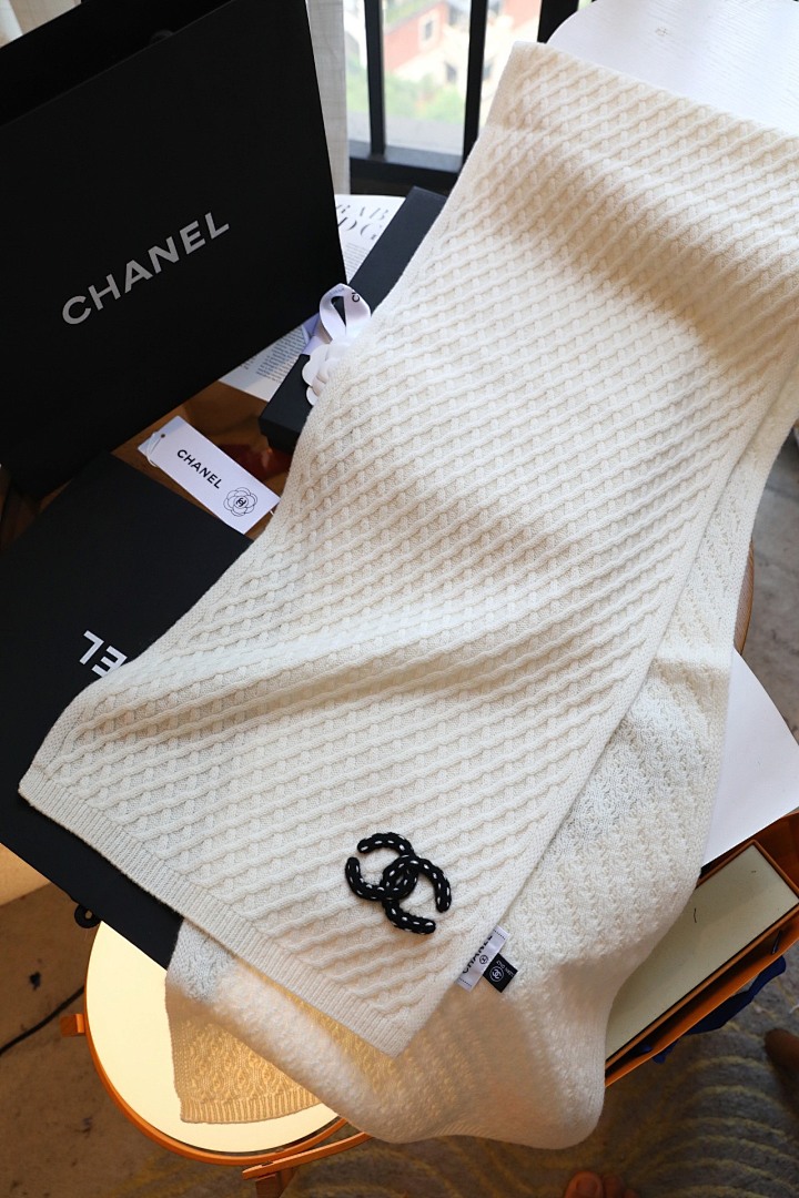 Chanel Cashmere CC Scarf · FFCT — תמונה 8