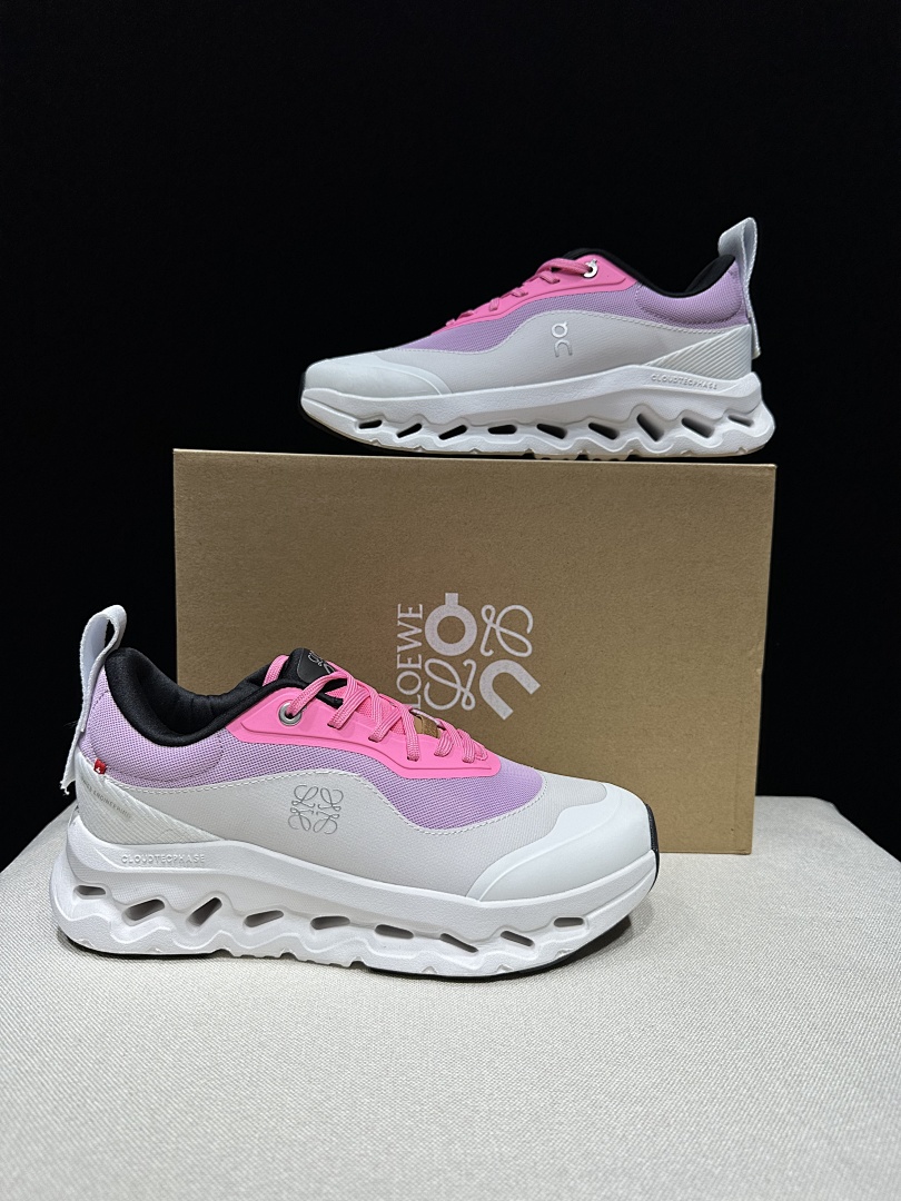 LOEWE x On Cloudtilt 2.0 · Y63L