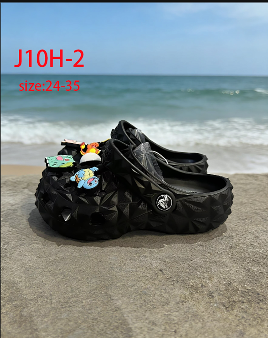 Crocs Classic Geometric Clog · J10H — תמונה 7