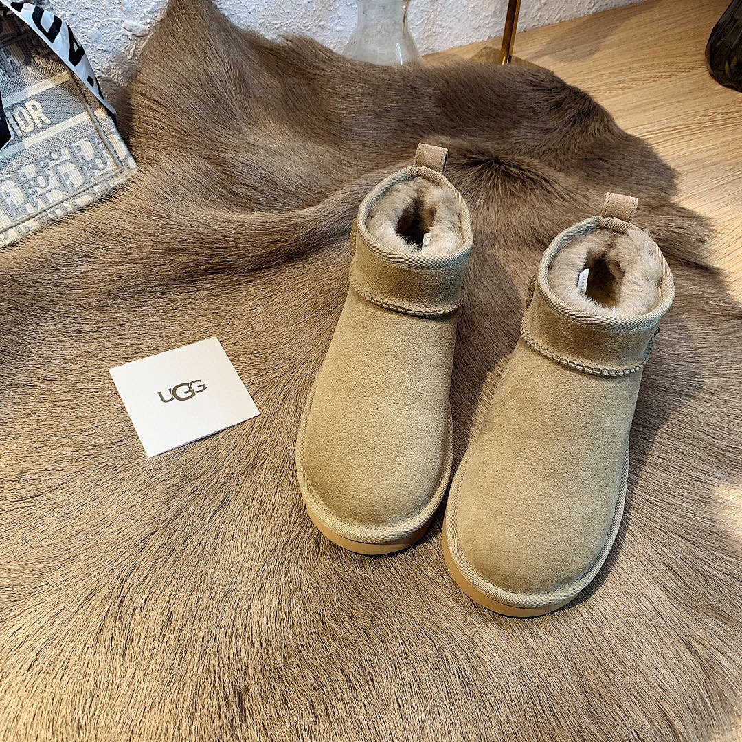 UGG Classic Ultra Mini · M7H2 — תמונה 12