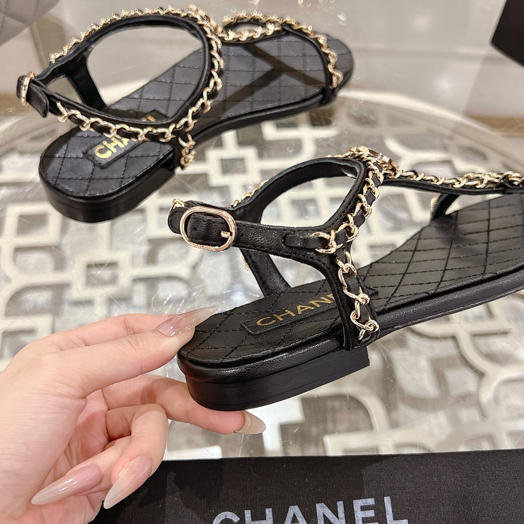 Chanel T-Strap Chain Sandals · R633 — תמונה 7