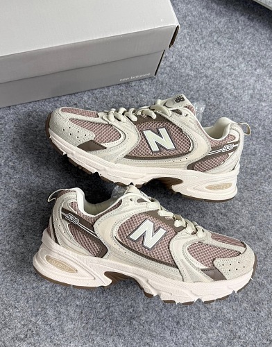 New Balance 530 · QW02