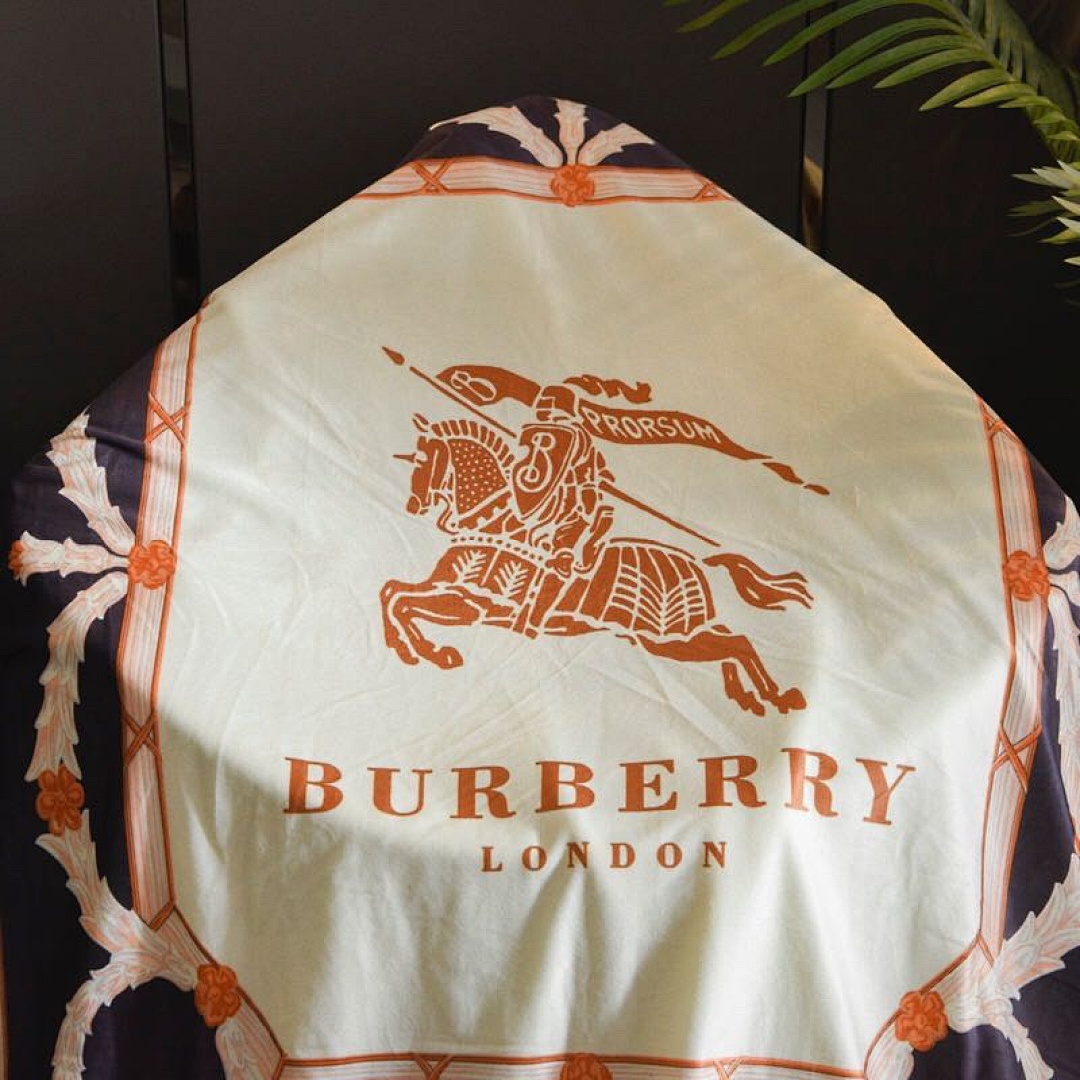 Burberry — שמיכה · GF5E — תמונה 5