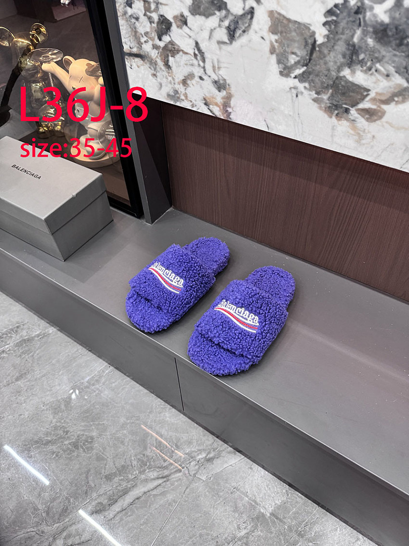 Balenciaga Furry Slide · L36J — תמונה 16