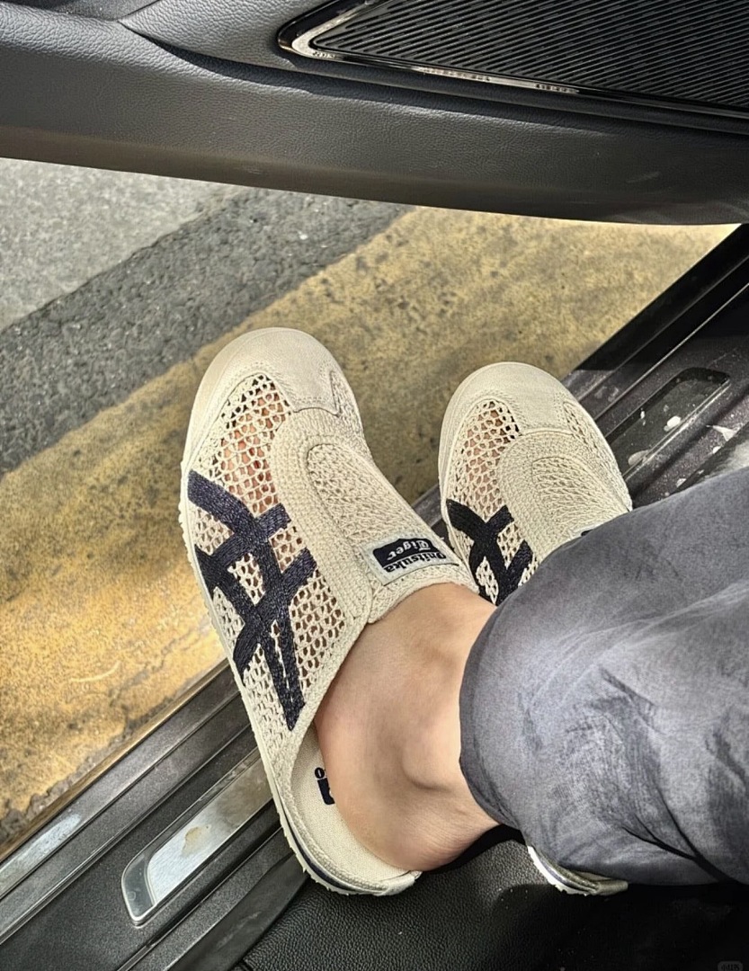 Onitsuka Tiger Mexico 66 Sabot · A7AS — תמונה 8