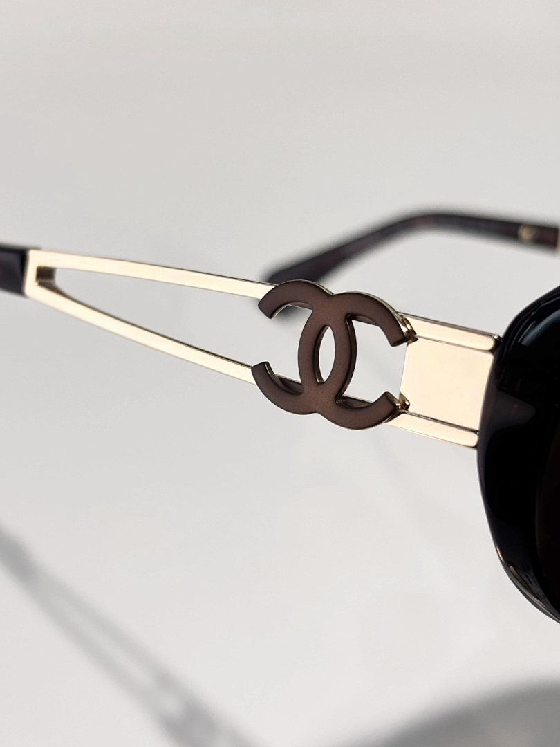 Chanel Oval Sunglasses 9179 · G64M — תמונה 9