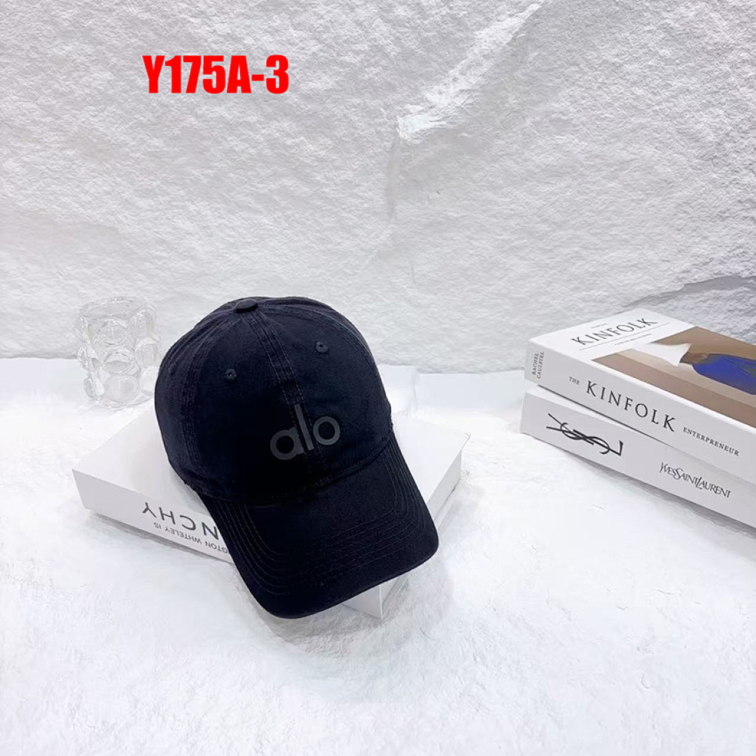 Alo Yoga Off-Duty Cap · Y175A — תמונה 16