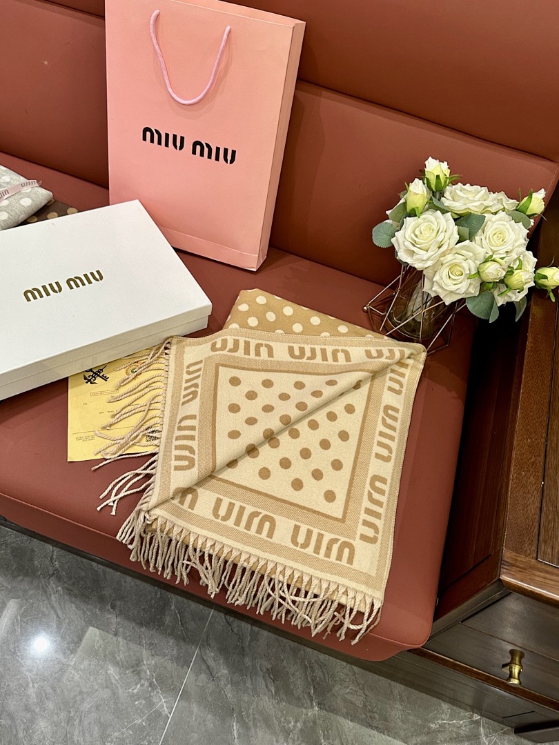 Miu Miu — צעיף · HS5Q — תמונה 4