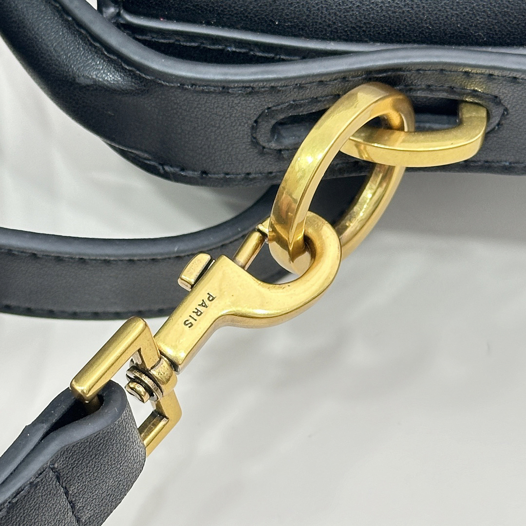 Saint Laurent Le 37 · G38T — תמונה 8